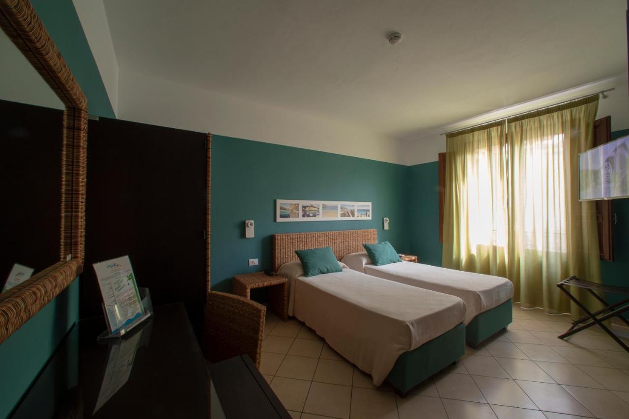 Insula Hotel Favignana Luaran gambar
